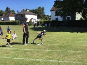 Yesterday the Ashes-winning fast bowler Chris Tremlett visited Dorking CC in Surrey to take part in a summer camp for up-and-coming young cricketers. Tremors took the kids through their paces, and posed for photos as part of Cricket United's 'Blue Bails Day'